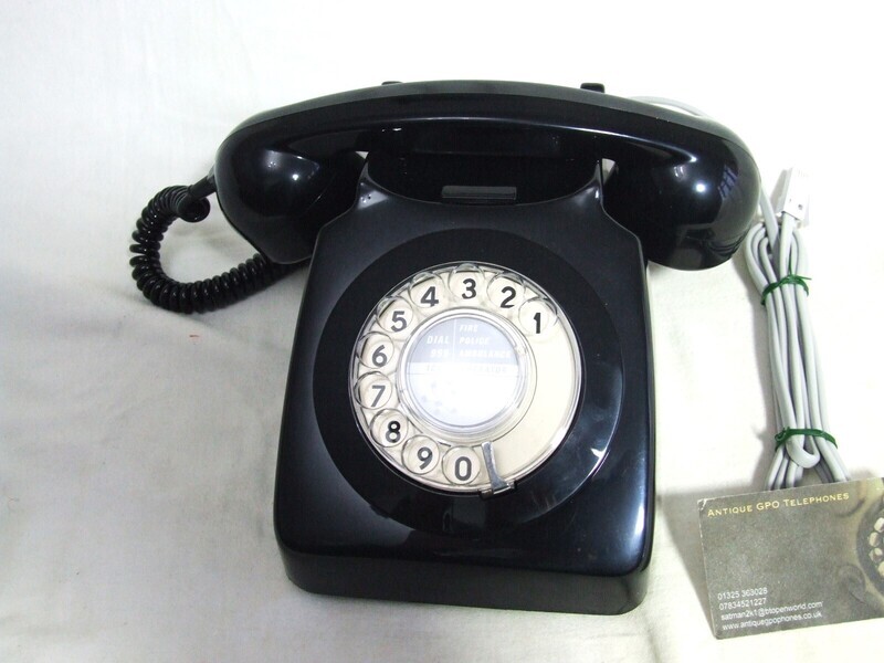 Black 746 Telephone 1982