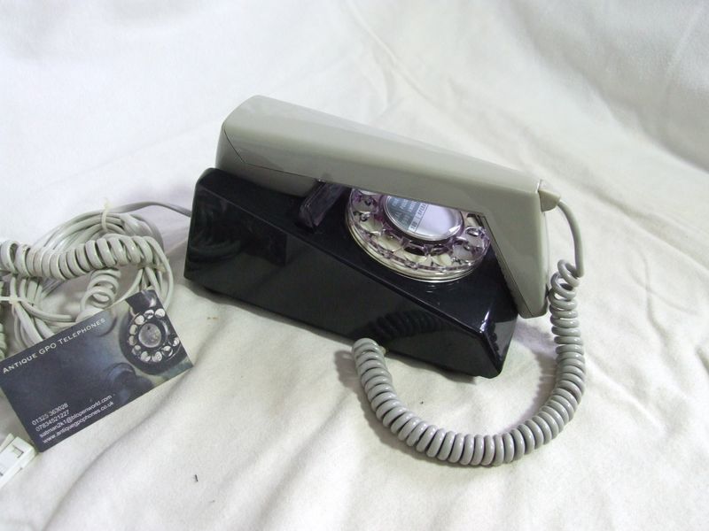 Rare Black &amp; Grey 8722 Snowdon  Trimphone 1982