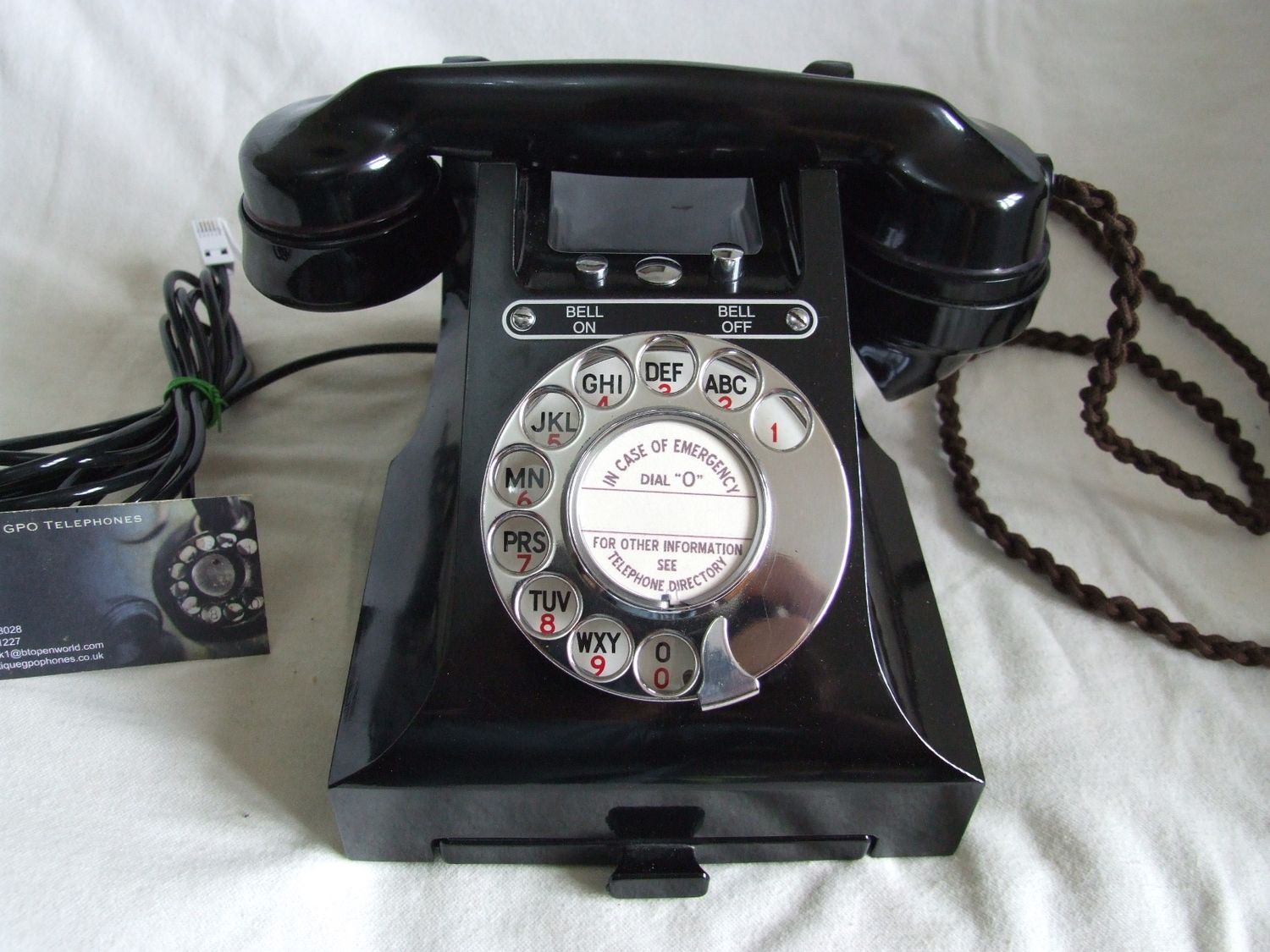 Black Bakelite 328 GPO Telephone 1947