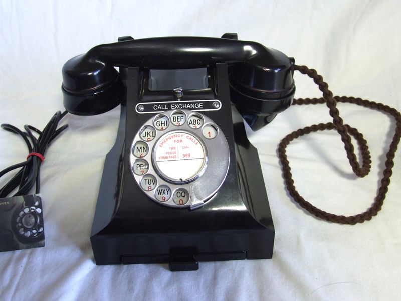 Black Bakelite 312L Call Exchange GPO Telephone 1956