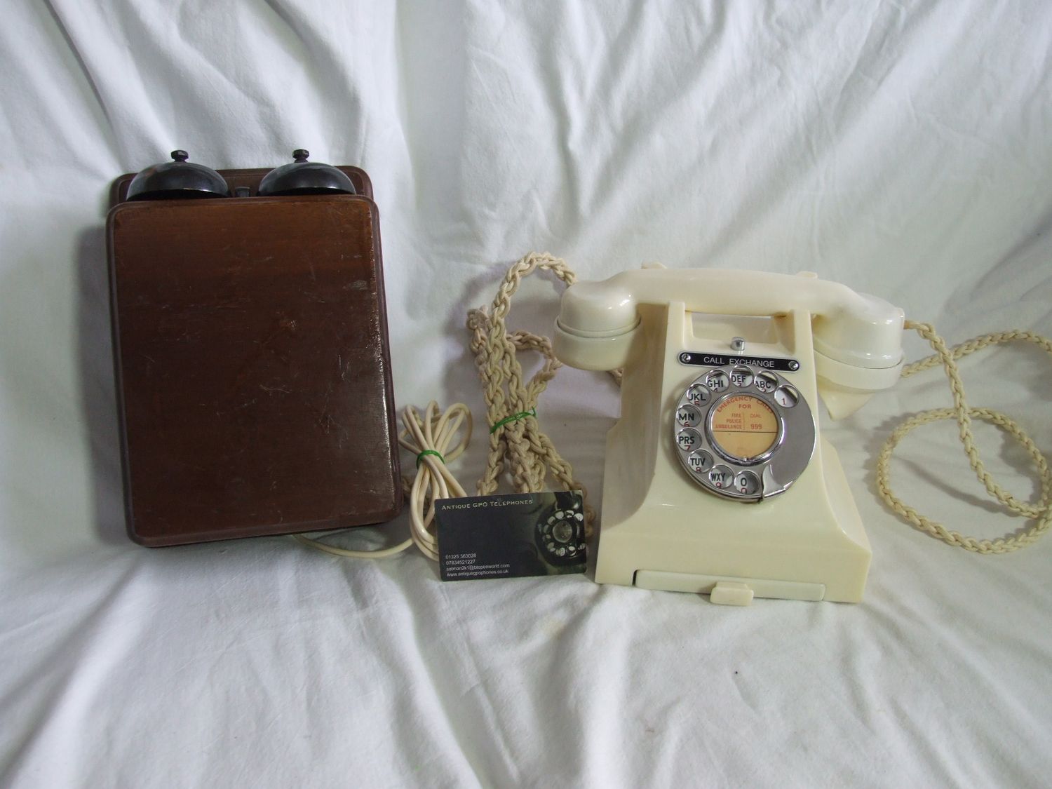 Rare Ivory Bakelite 310L GPO Telephone 1952/53 + 41 Bellset