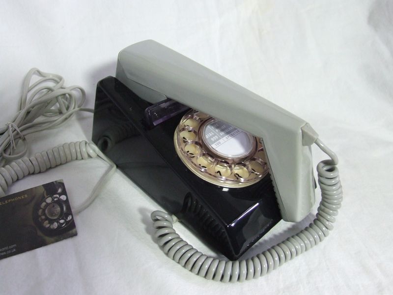 Rare Black/Grey 8722 Snowdon  Trimphone 1982