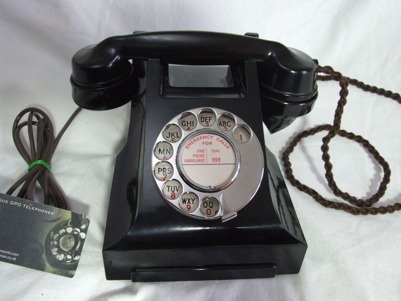 Black Bakelite 332L GPO Telephone 1950/60's
