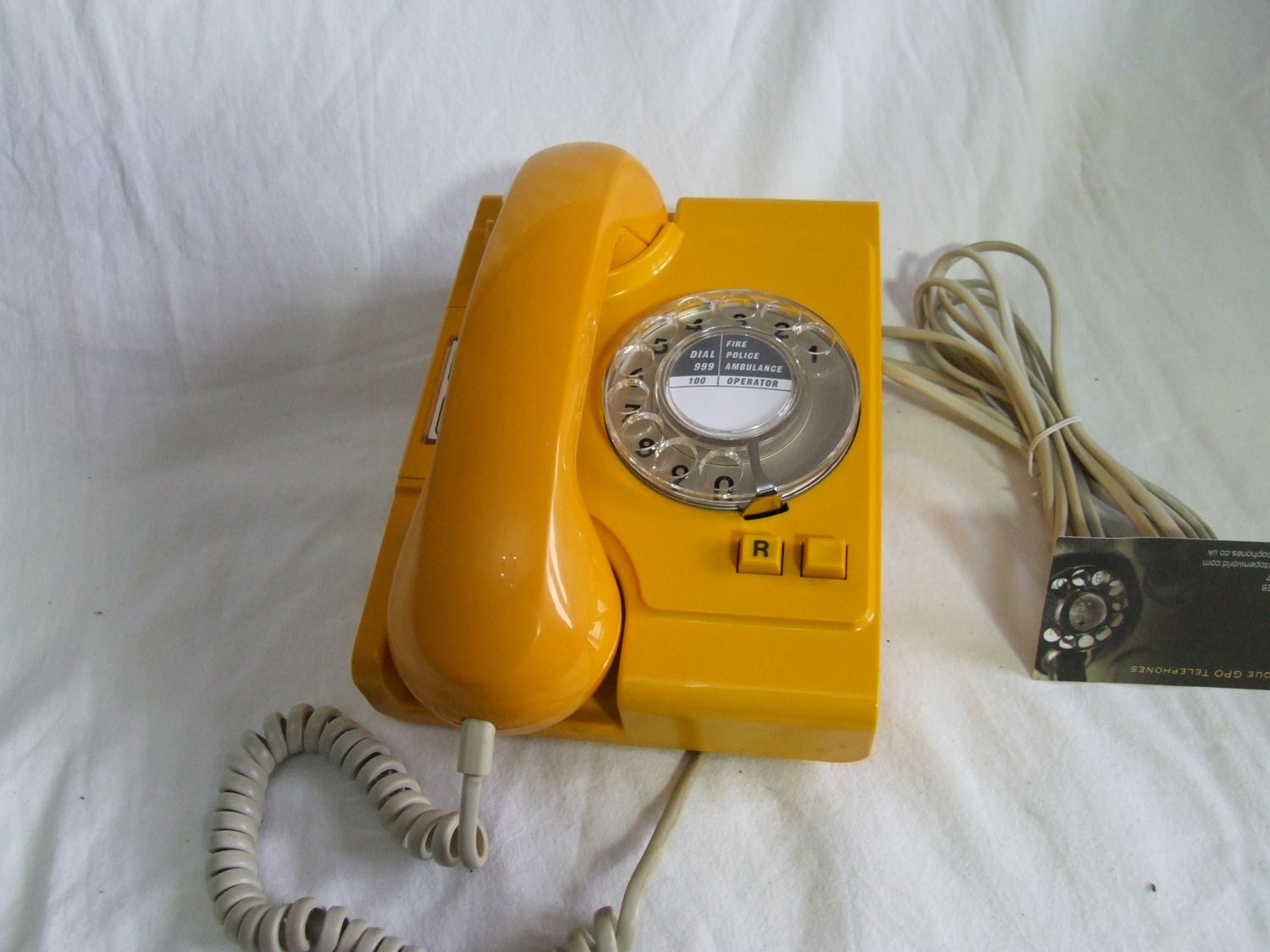 Rare Yellow 8100R Ambassador Telephone 1981