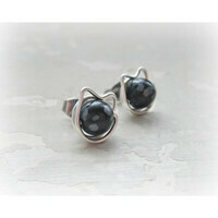 CAT LOVERS: Sterling Silver Cat Stud earrings