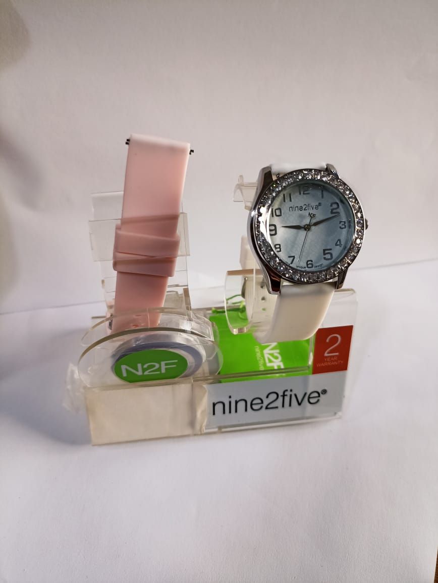 NINE2FIVE-RELOJ AVLN11BLSL, VALENCIA DAM ANA PLATA ALEAC SIL BCO |$467 + 699 VXPS|