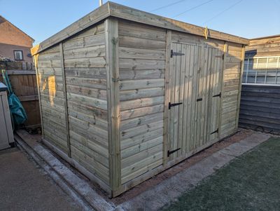 Pent Shed with Central Double Doors
