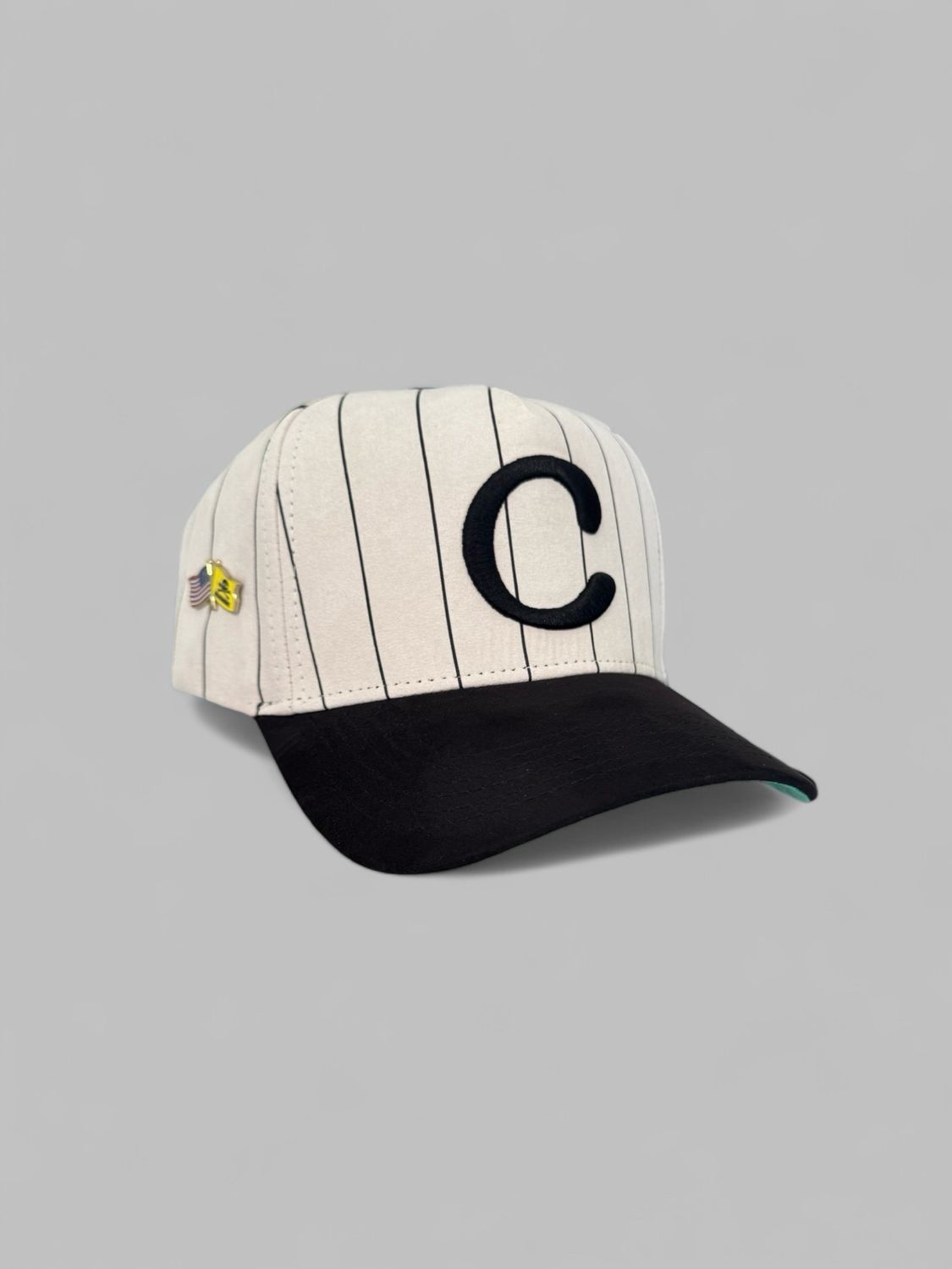 C - PINSTRIPE/BLACK/WHITE