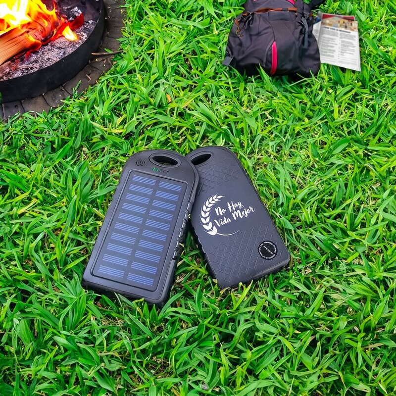 Your Go Bag&#39;s Solar Battery Essential!