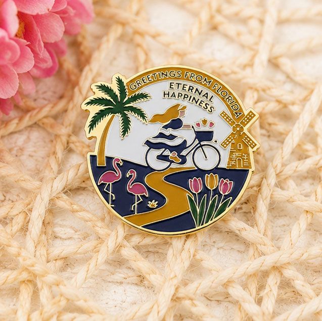​Greetings from Florida – Netherlands 2026 Inspired Enamel Pin 🌴