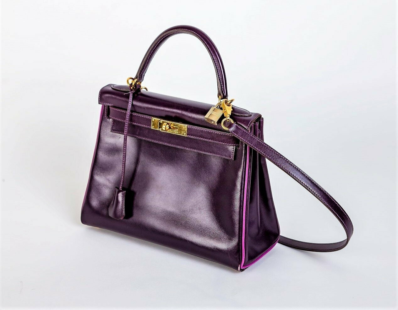 VINTAGE HERMES KELLY 2 way BAG  RETOURNE 28 cm in purpel/ pink boxcalf