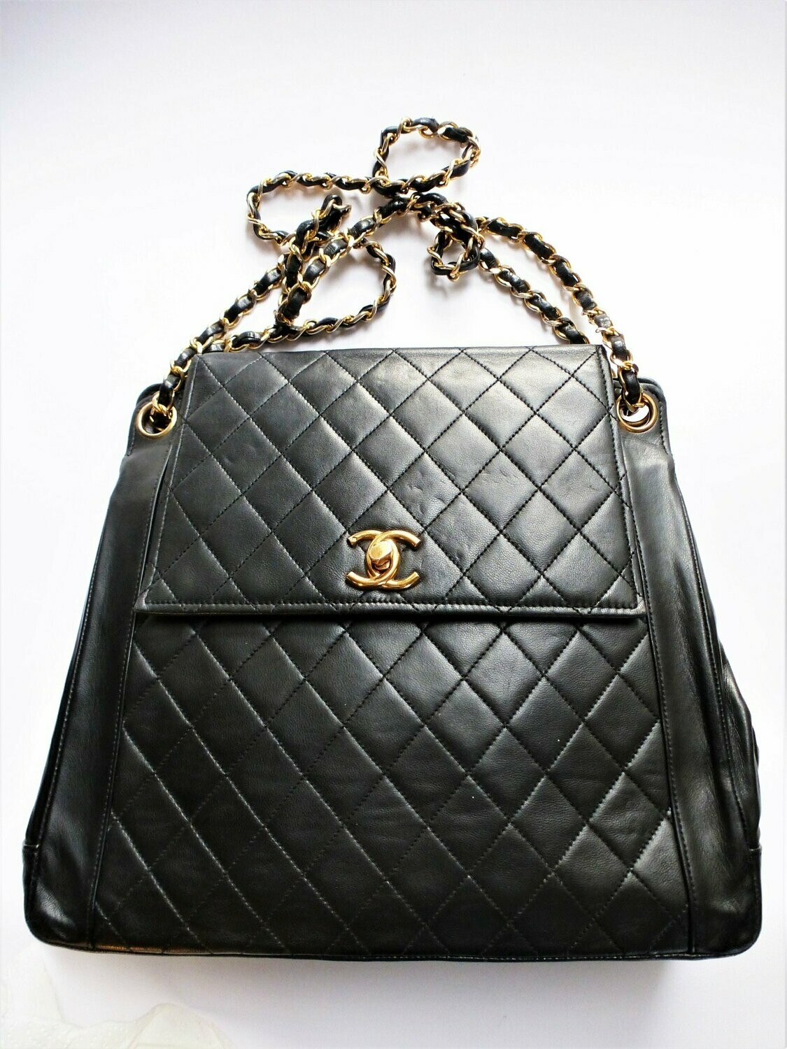 Chanel Vintage Flap Bag schwarze Schultertasche  SECONDELLA