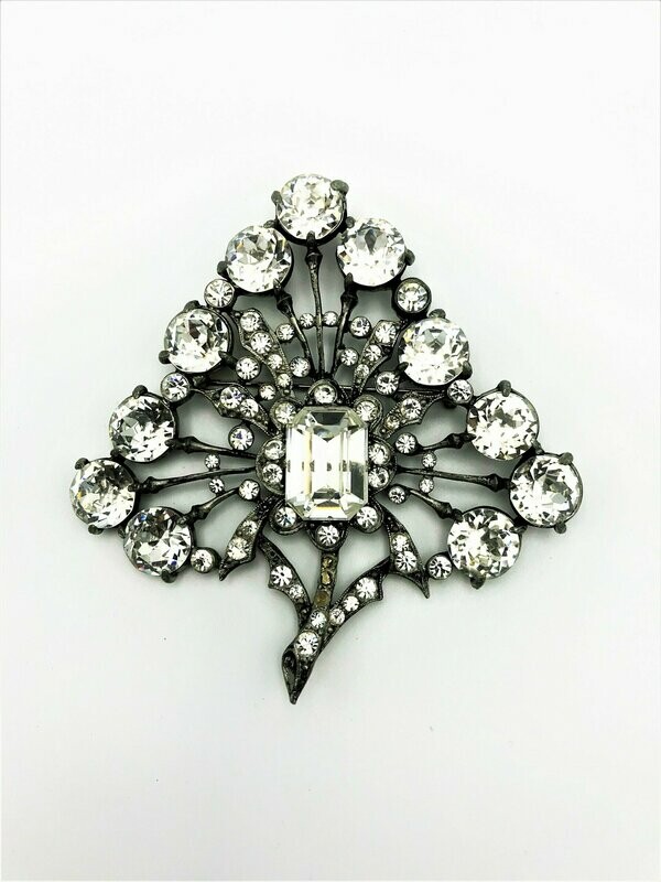 VERY VINTAGE STRASS  Brosche aus den 40ger Jahren, unsigniert