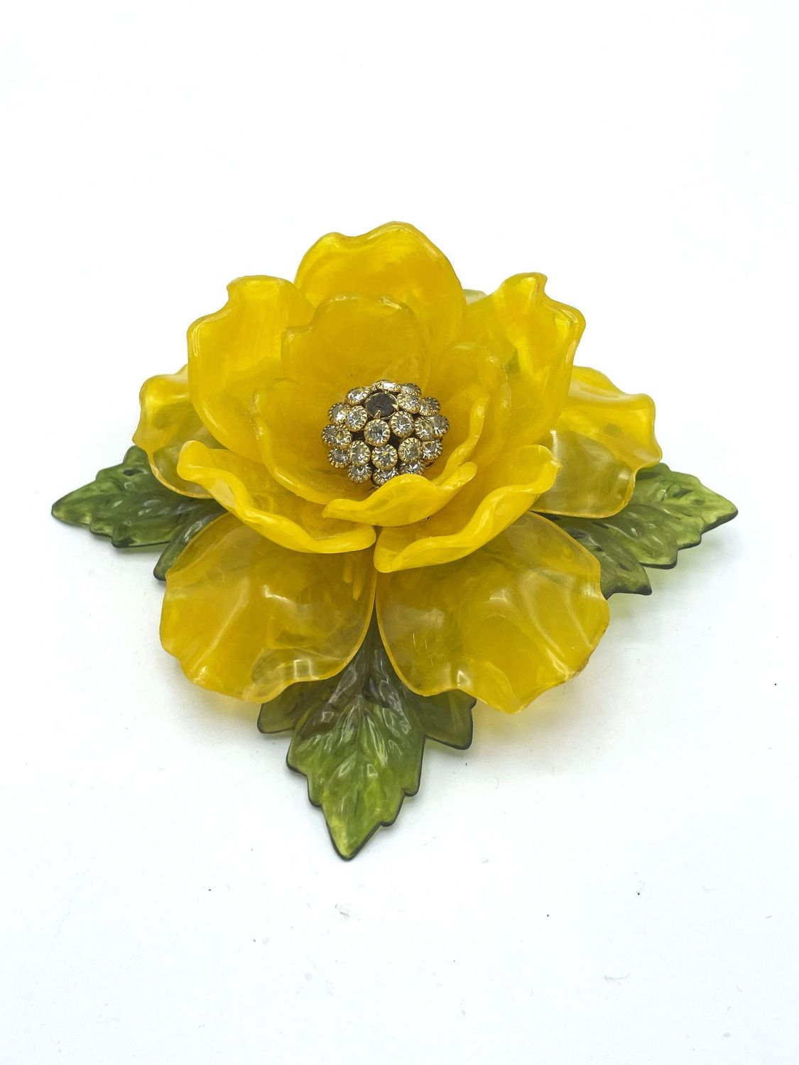 Vintage Celluloid Broschen , gelbe Blüte mit Strass, sign. 1967 USA