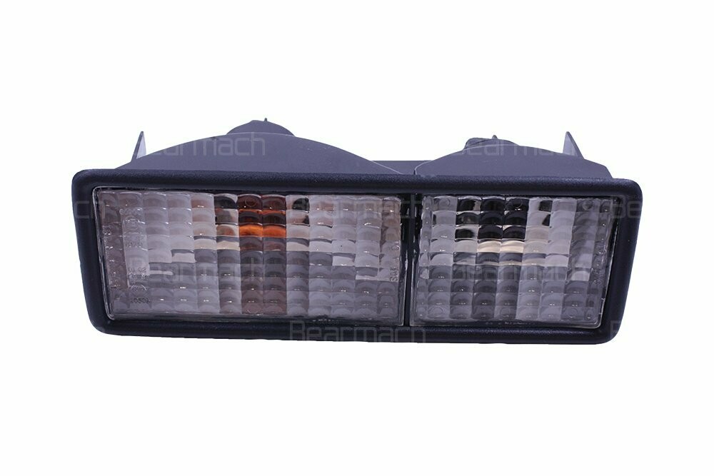 Piloto Trasero Blanco Derecho Land Rover Discovery Modelo 300 TDI REF AMR6510W