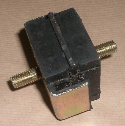 Soporte motor , caja cambio,  rectangular Land Rover Series Santana, ref. NRC2052