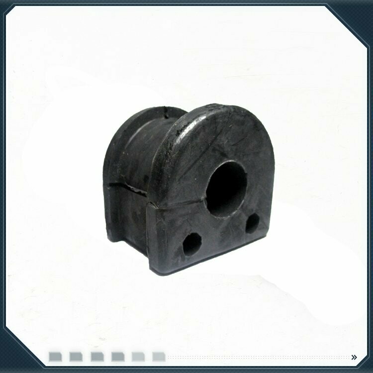 SILENTBLOCK estabilizadora delantera LAND ROVER DEFENDER ,  DISCOVERY, Range Rover clasic  ref NTC6828
