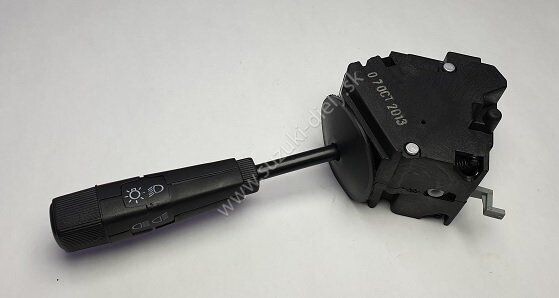 Mando Interruptor de volante de intermitentes, luces de Land Rover Santana 2500 REF 37400A84420