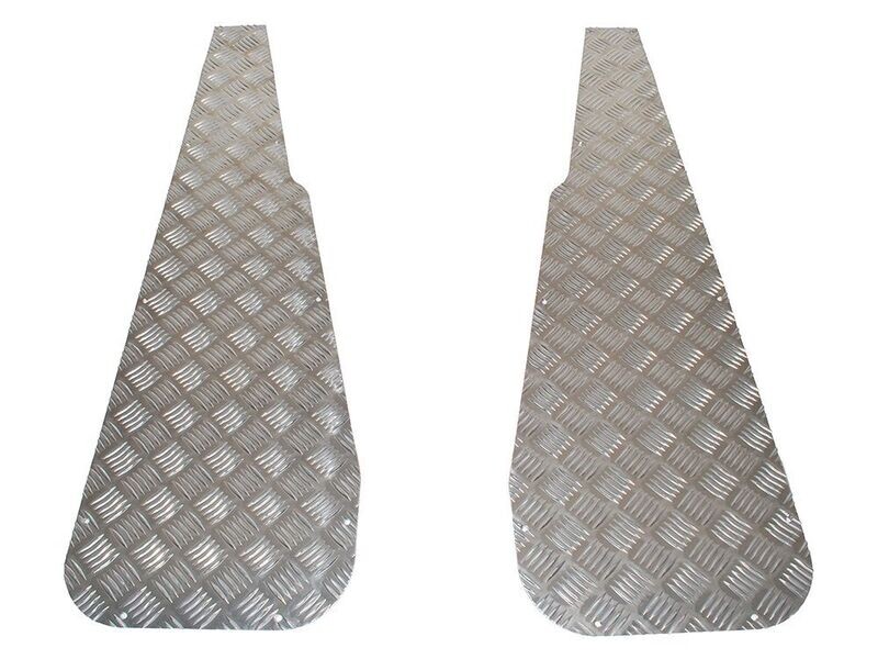 Chapas protectoras aletas delanteras Land Rover Series 2, 3, Santana REF BA 113A
