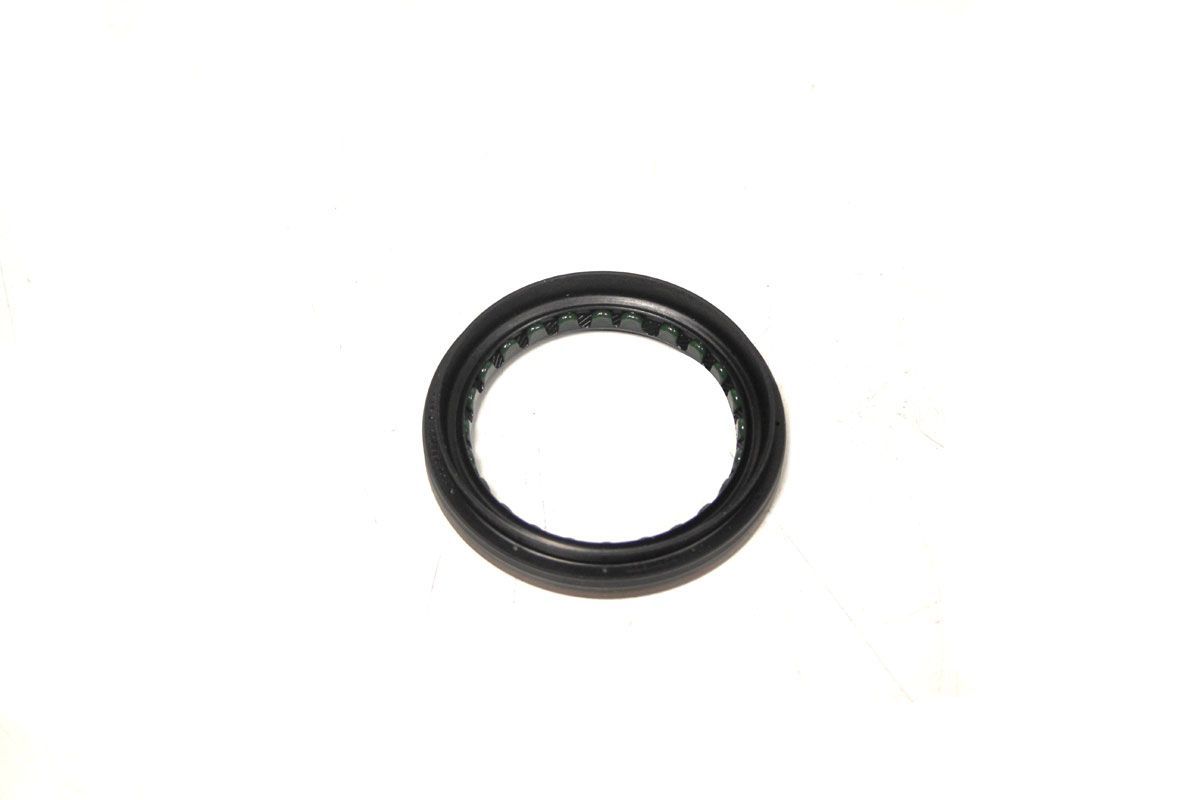 Reten trasero Caja de Cambios MT82   defender  puma