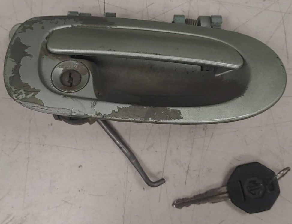 Manilla puerta derecha MGF