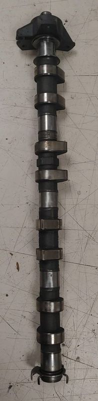 Arbol levas admision izquierdo Porsche Cayenne 4.5 V8 340cv  2003-2007  OEM 9482133R 9151
