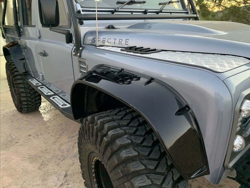 Kit Aletines Land Rover Defender, estilo Spectre Style REF Ba 3725