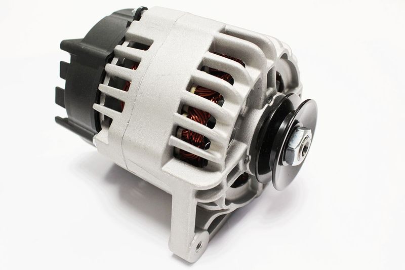 Alternador 3,9 V8 , 3,5 V8  REF stc1753