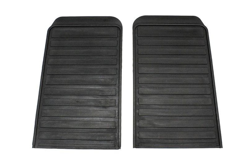 Juego de Alfombrillas de goma de  2ª  fila , para Land Rover Defender modelo 110 .  ref. VPLDS0677