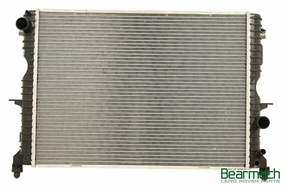 Radiador de Land Rover Discovery serie 2 TD5 2. 5 diesel ref. PCC001070 Radiador de Land Rover Discovery serie 2 TD5 2. 5 diesel ref. PCC001070