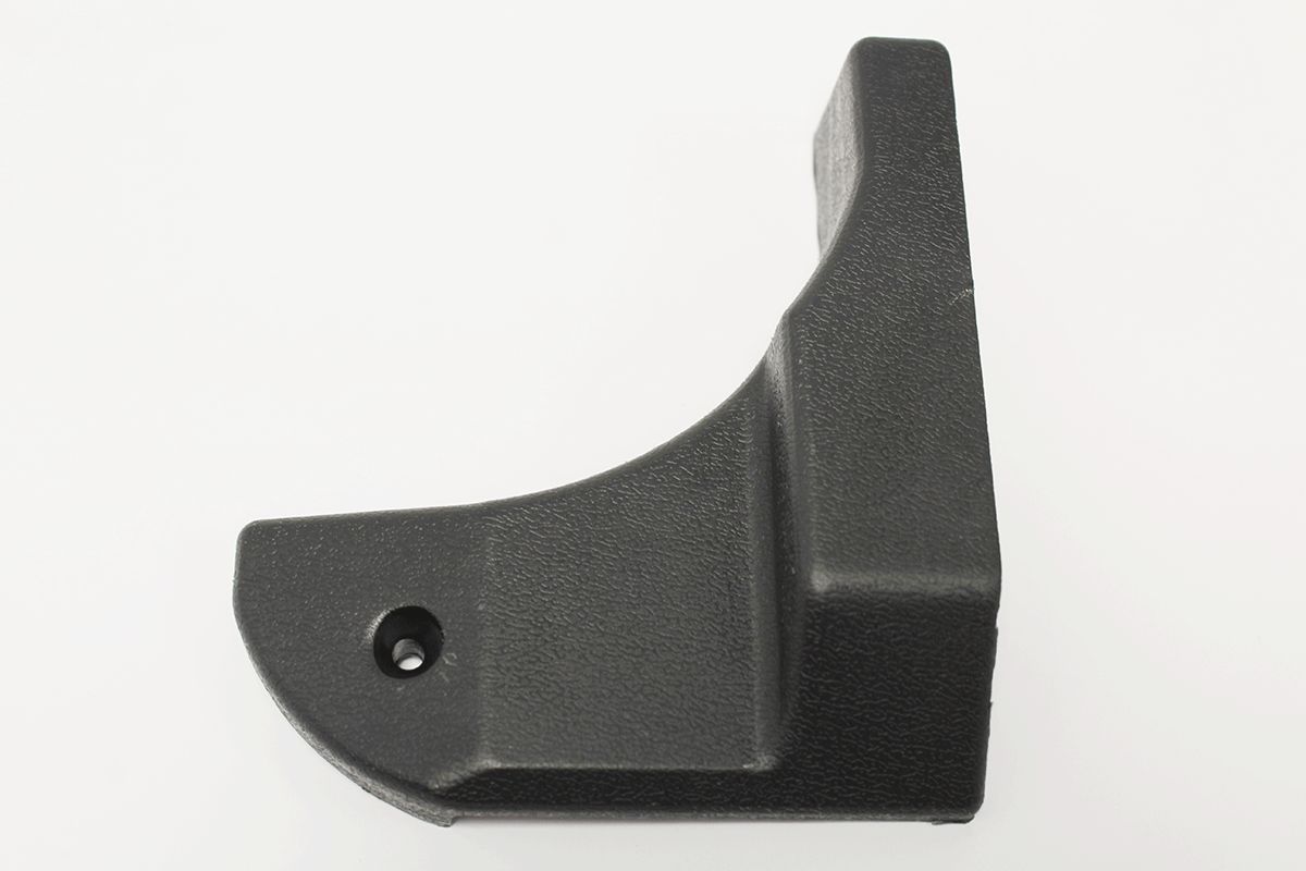 Tapa retenedor limitador  apertura de la puerta delantera izquierda  LR Defender  ref. MUC3037