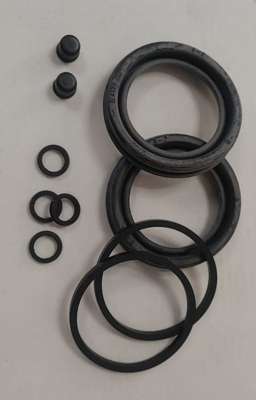 KIT REPARACION PINZA FRENOS  LAND ROVER Series Santana REF 194418