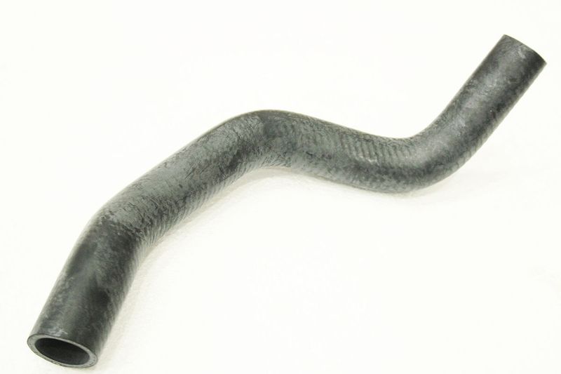 Manguito superior radiador  Range Rover P38  V8  año (1996-2002). REF ESR2866