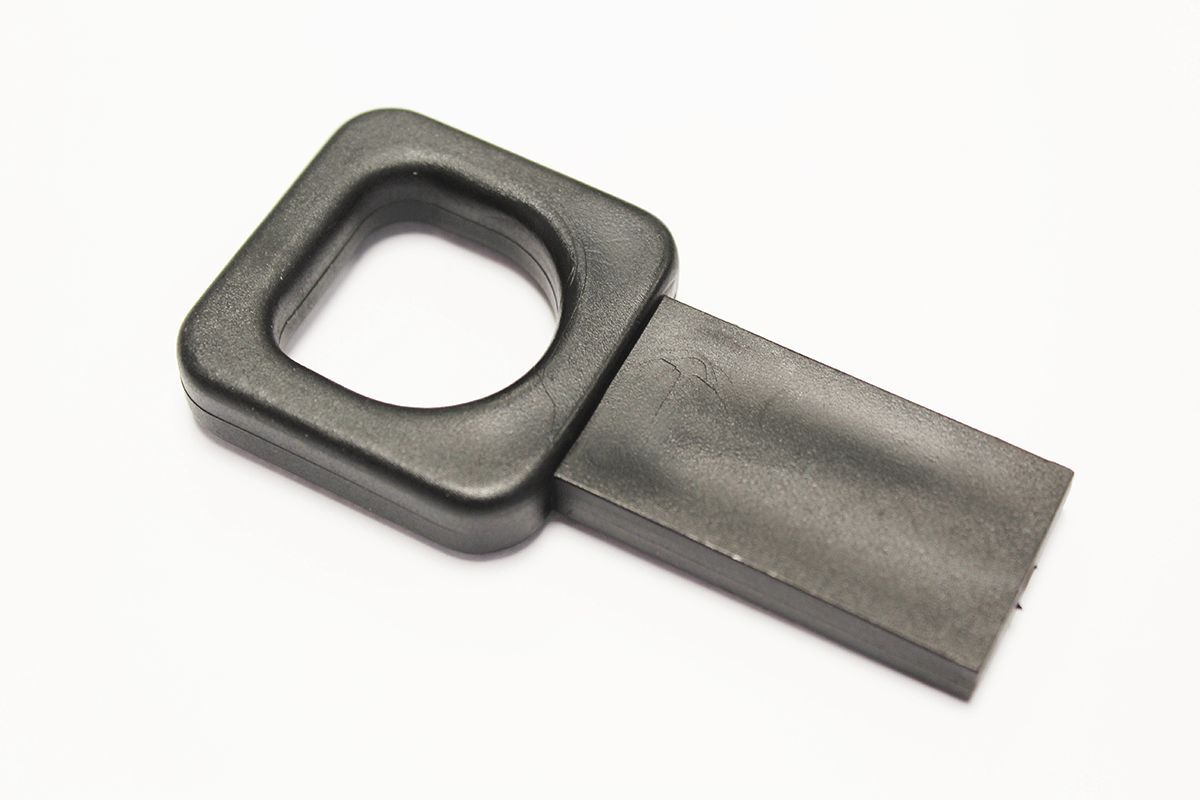 Tirador asientos traseros Land Rover Defender REF MWC2722