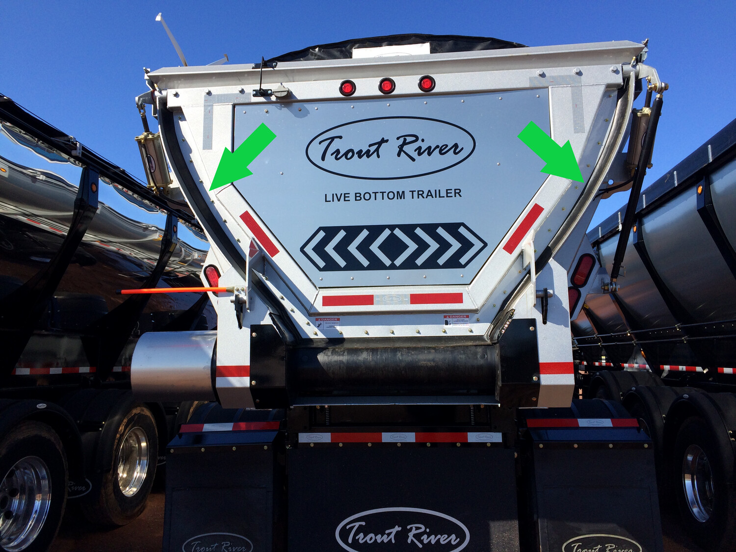Tailgate Side Door Seals (set)