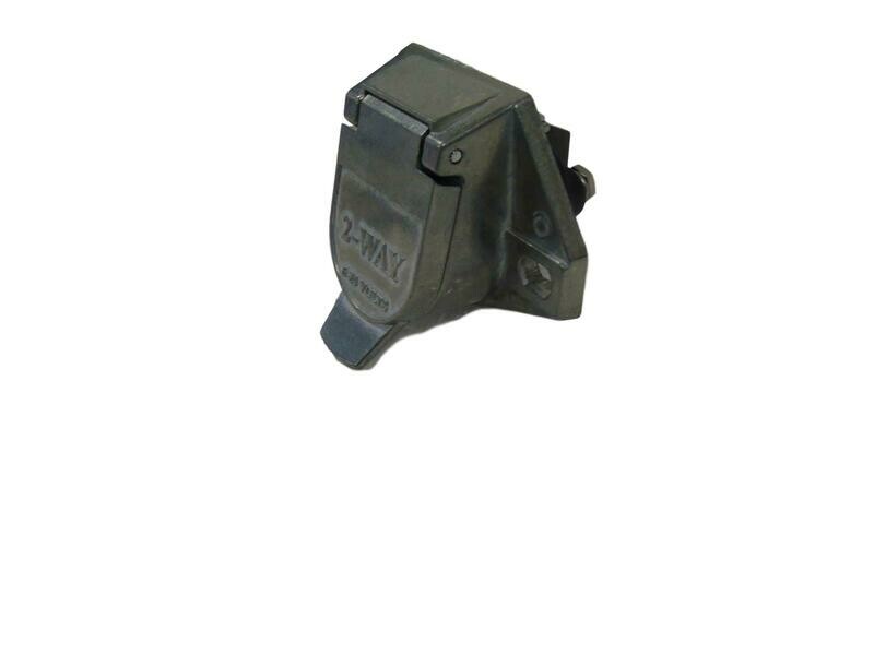 Dual Pole Socket