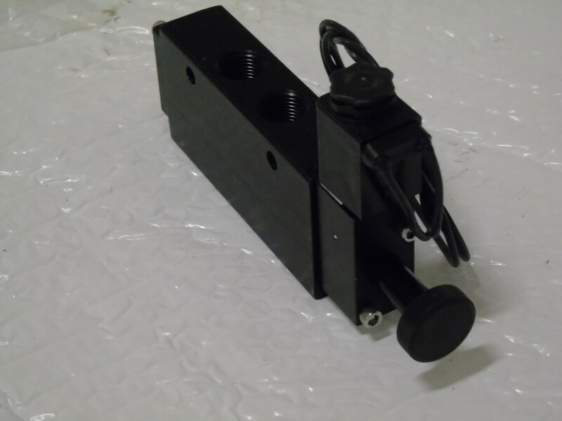 Steer Lift Axle Valve