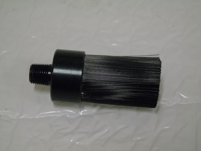 Small Oiler Brush