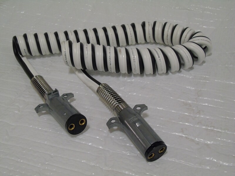 Dual Pole Plug Cable