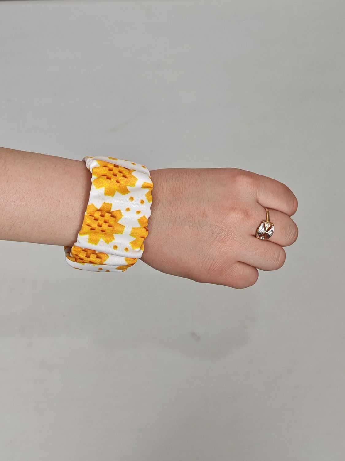 اسوار ورده العرفج ابيض