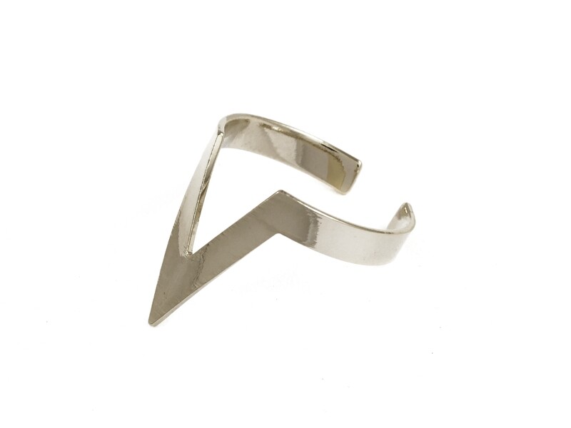 Bague YELL chevron pointe Simple - doré ou or blanc