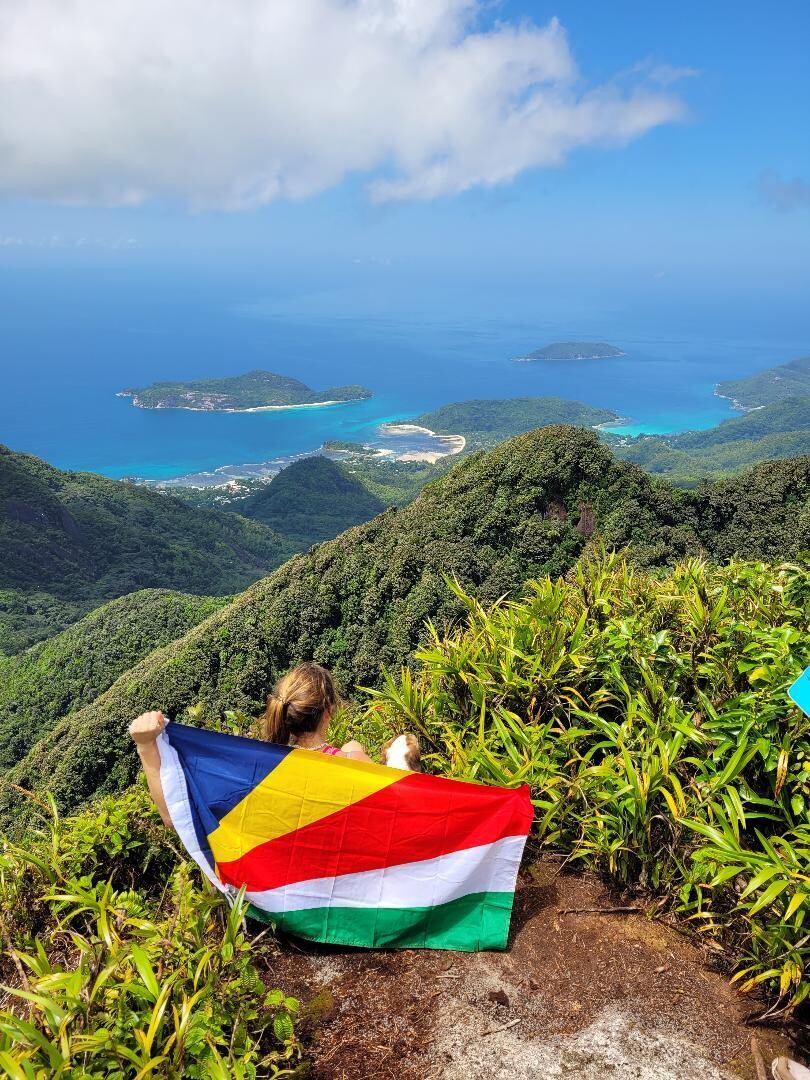 MAHE: Morne Seychellois Trail, PRICE 130€, deposit: