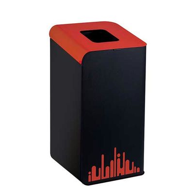 Gettacarte Rubik Evo in metallo nero e rosso con sistema reggisacco per raccolta differenziata horeca.