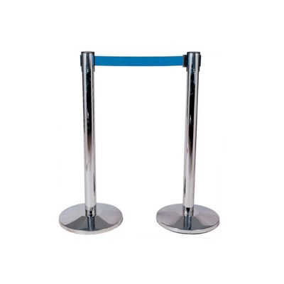 Colonna Medial Alfa inox con nastro blu 2 m e palo 63 mm per separazione flussi horeca.

