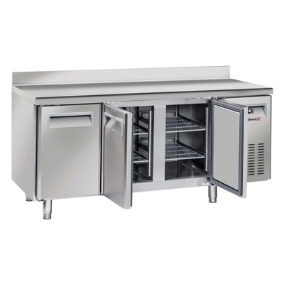 Casselin - Refrigerated table with 3-door splashback