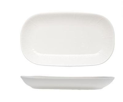 26 cm Zenith white porcelain oval plate with organic lines for horeca use