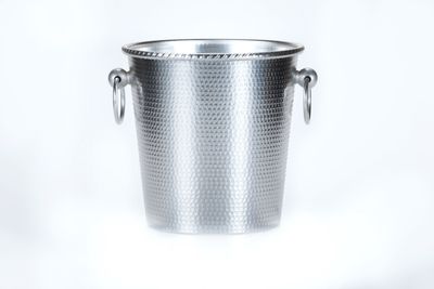 Secchiello alluminio ossidato martellato EX120 - Tirolix Secchiello Tirolix alluminio ossidato martellato con pomoli tondi e anelli horeca