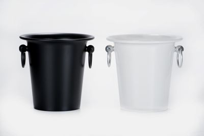 Secchiello alluminio con orlo verniciato 98NERO - Tirolix Secchiello Tirolix alluminio nero verniciato con orlo diametro 190 mm horeca