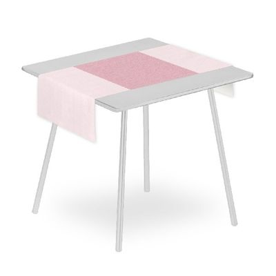 You and Me Maison bordeaux 120x48 Airlaid runner for horeca setup