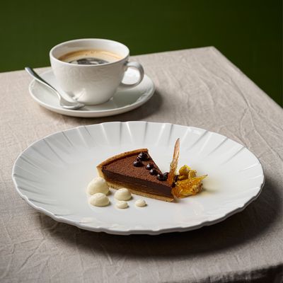 Alchemy Fine China Abstract Feature